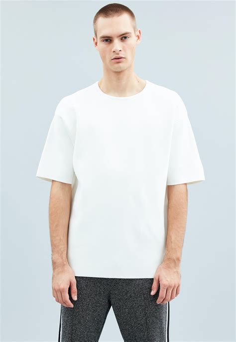 off white t shirt oversized